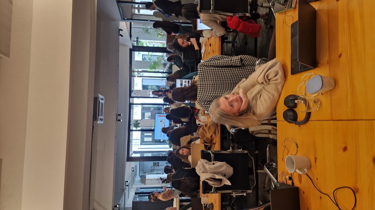Full room of participants on CoLab course day in Lisbon